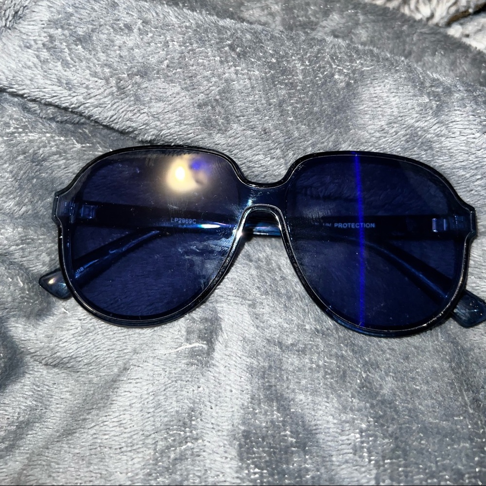 Fashion nova, Forever 21, SHEIN clothes, accessories:shades,jewelry,phone cases